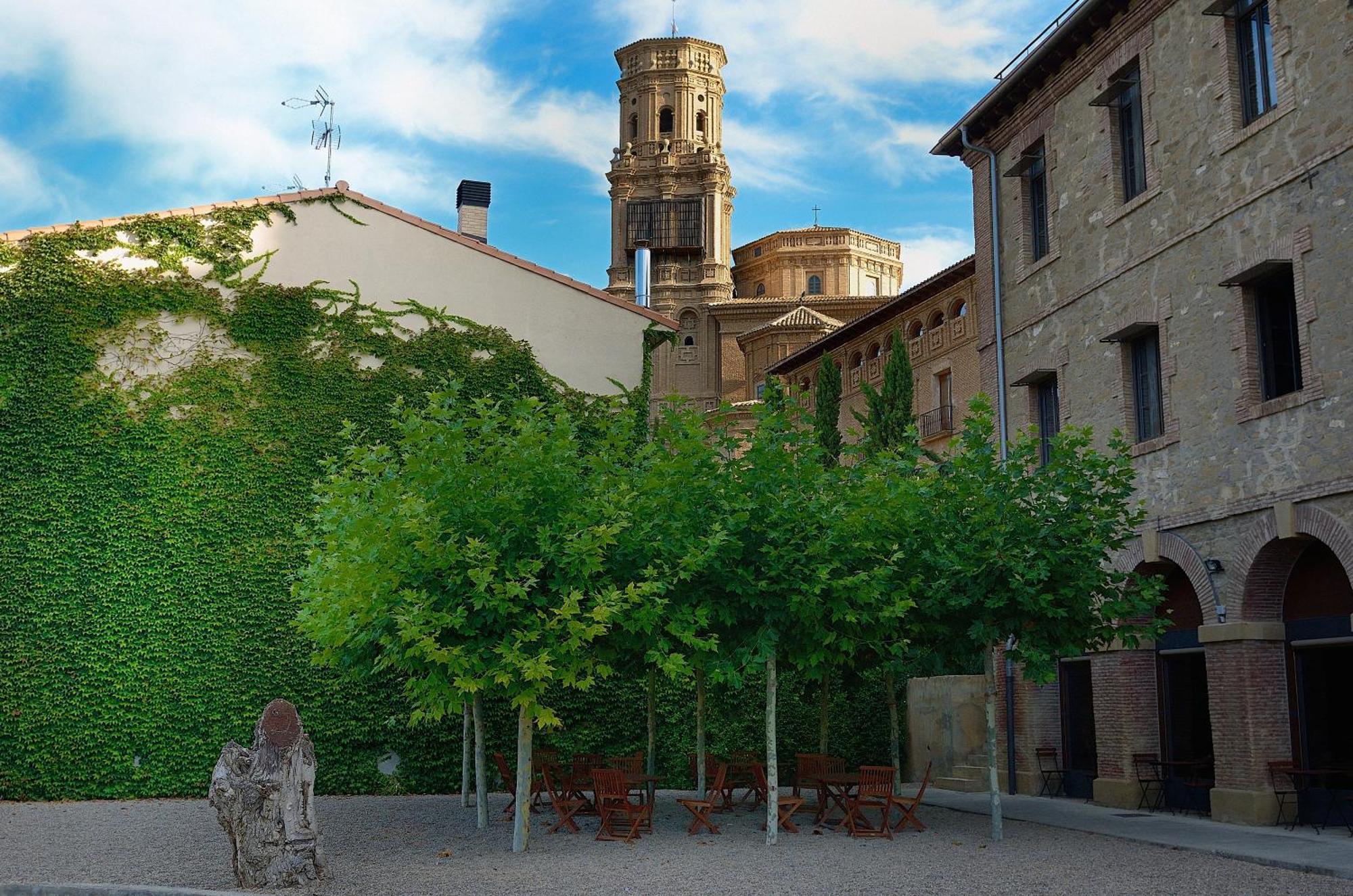 Hospederia De Alesves Hotel Villafranca Buitenkant foto